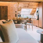 Hideaway Alpi Mit Sauna Und Bergblick 아파트