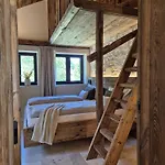 아파트 Hideaway Alpi Mit Sauna Und Bergblick 그라이나우