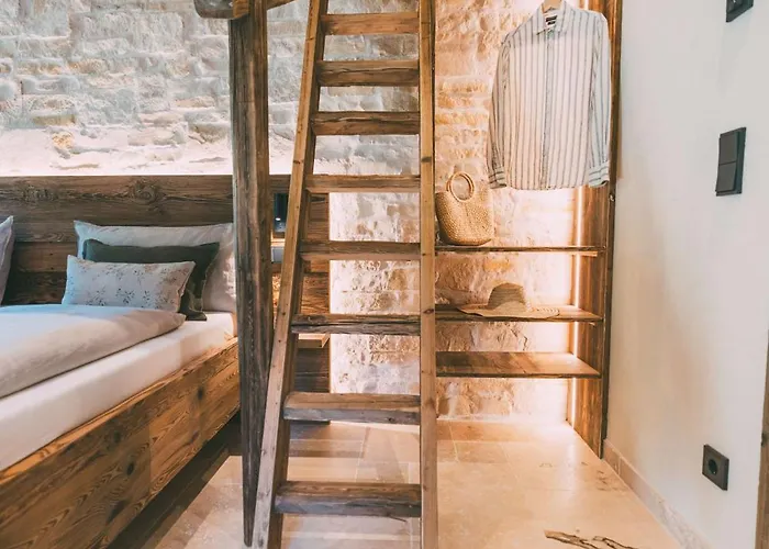 Hideaway Alpi *