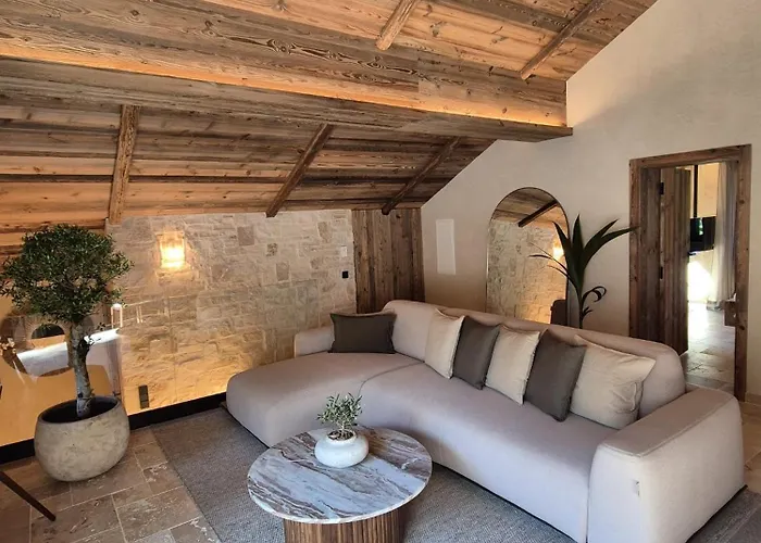 Hideaway Alpi Mit Sauna Und Bergblick